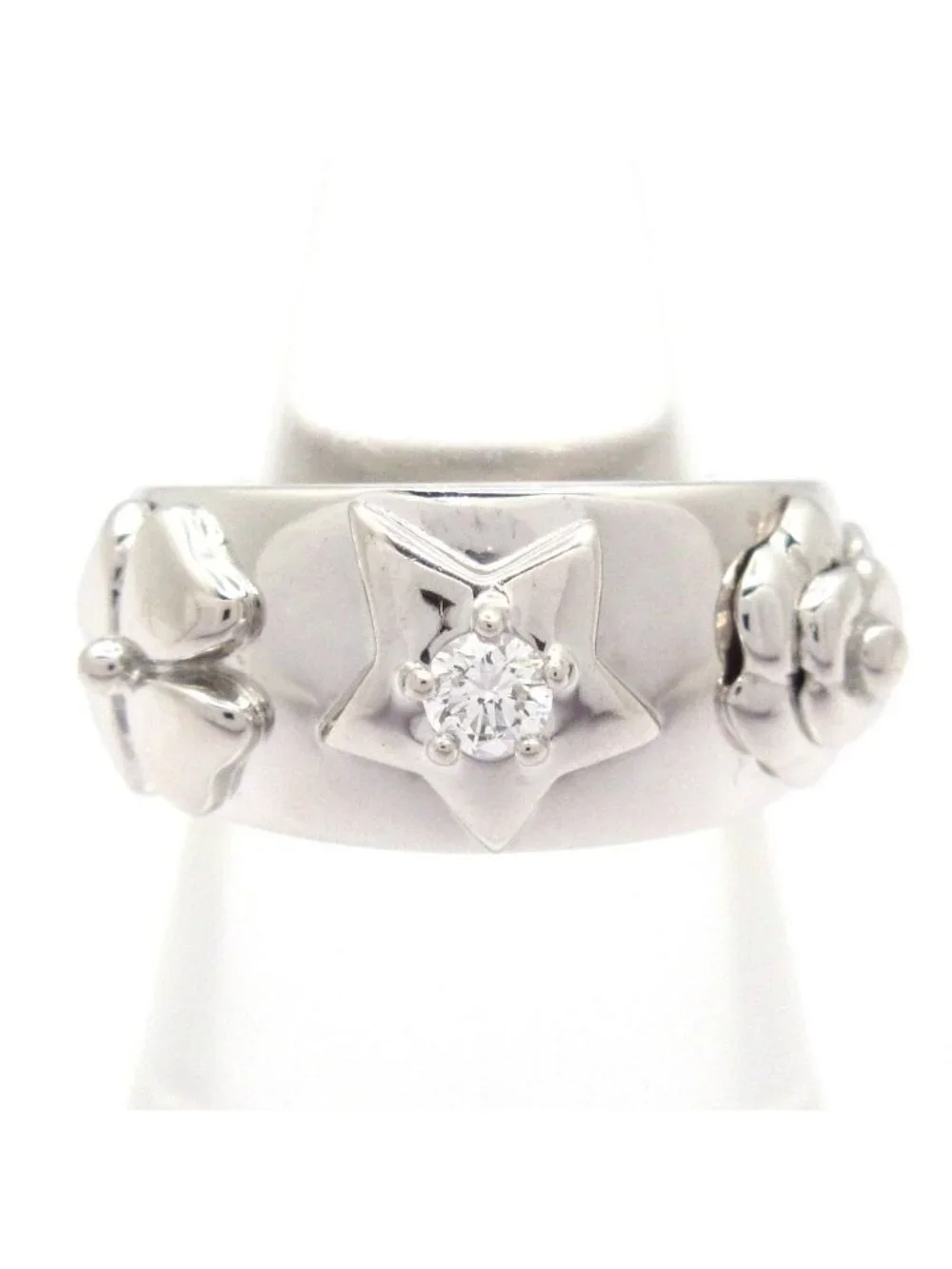 Chanel Ring Three Symbol 18k White Gold Diamond Carat